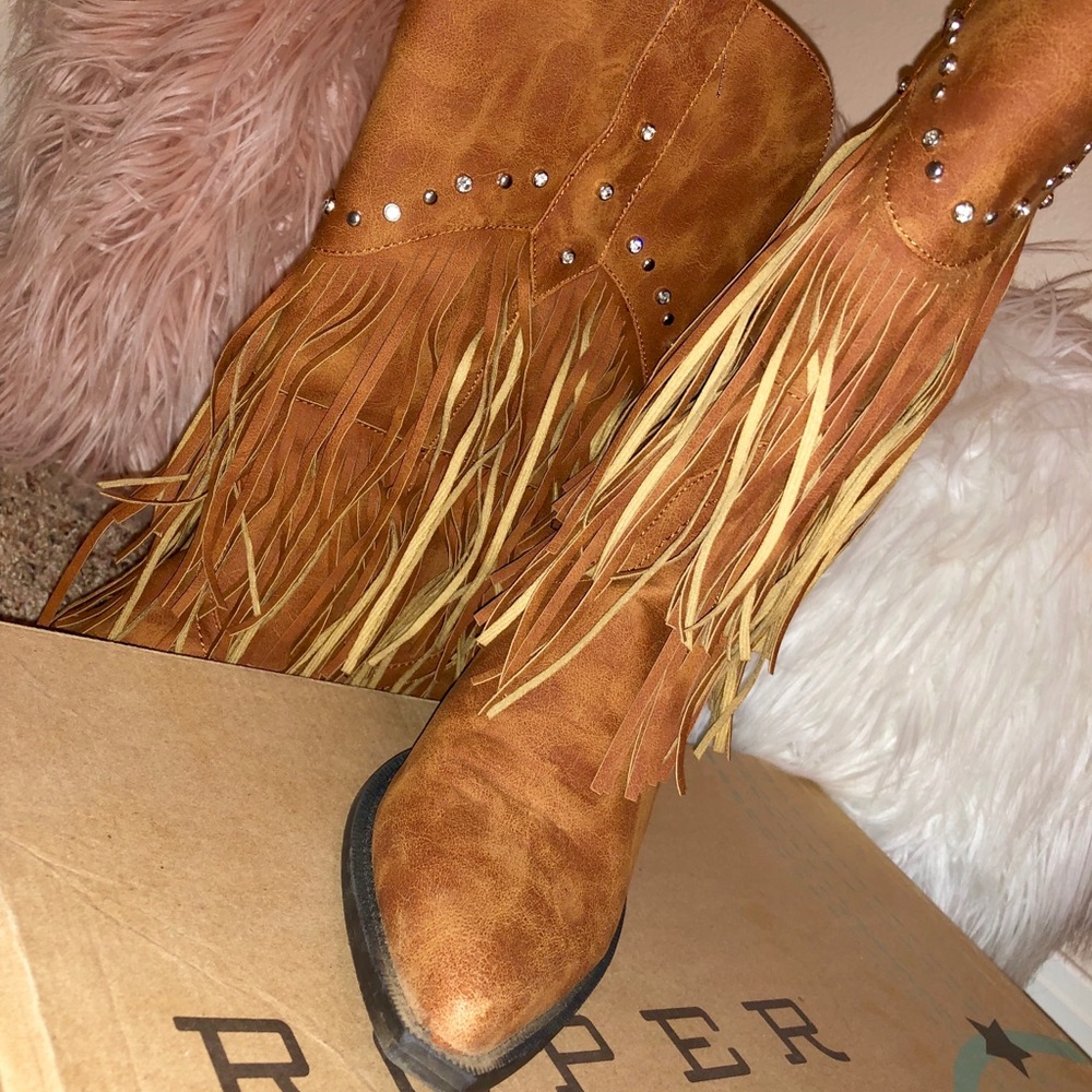 Cowgirl Boots with Fringe